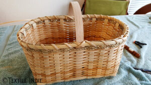Plain basket
